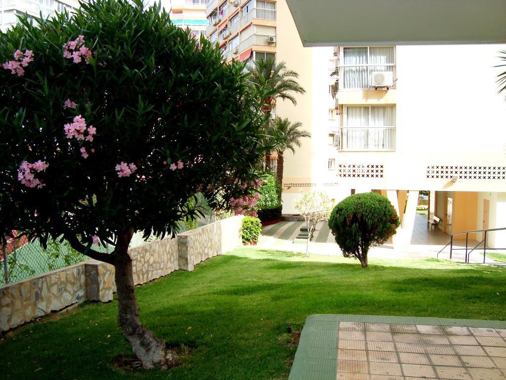 Apartamentos Las Carabelas Benidorm Exterior foto