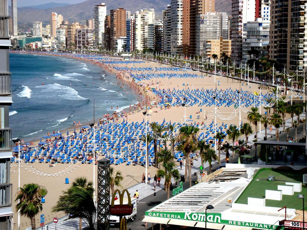 Apartamentos Las Carabelas Benidorm Exterior foto